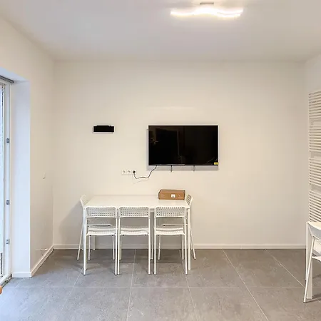 T&k - 5 Einfamilienhaus 15min To Messe Fair Dus - Апартаменты