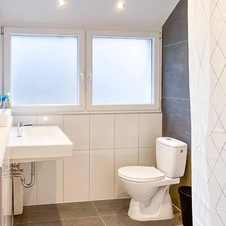 T&k - 5 Einfamilienhaus 15min To Messe Fair Dus - *