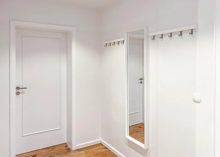 Apartment T&k - 5 Einfamilienhaus 15min To Messe Fair Dus - *